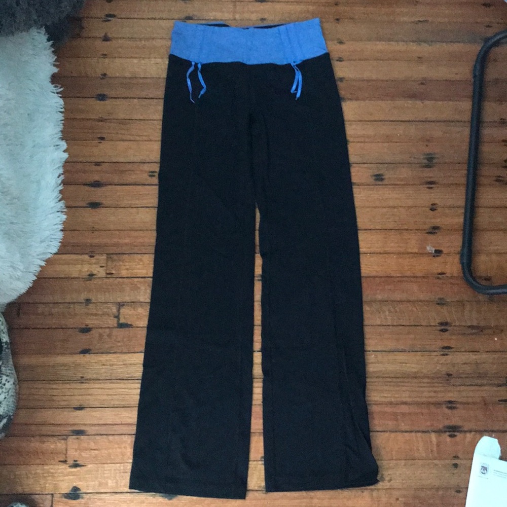 Yoga pants